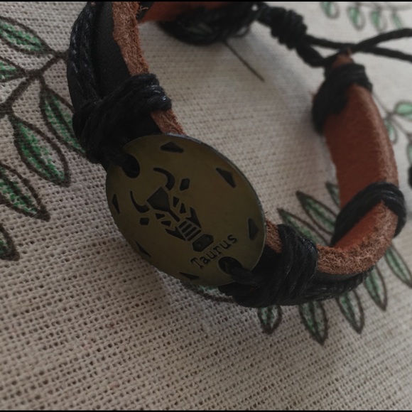 Black Leather Taurus Bracelet - Picture 1 of 2